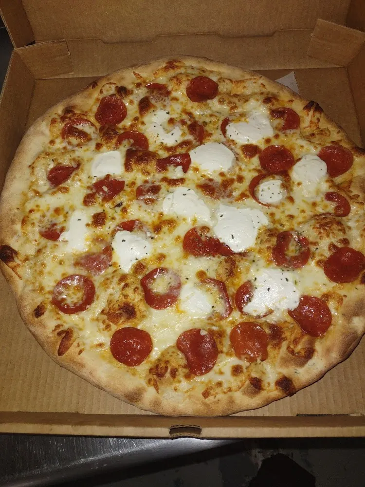 White Pizza with Pepperoni